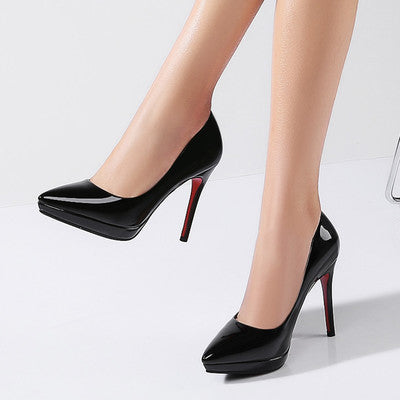 Stiletto pointed high heels